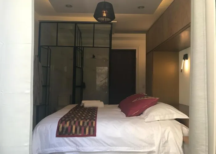 Guest house Casa Lalique