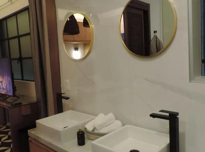 Casa Lalique Guest house *